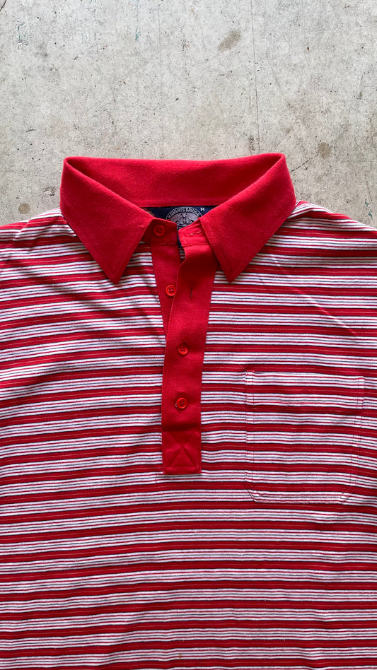 1990S RED STRIPPED SHORT SLEEVE BUTTON UP - M