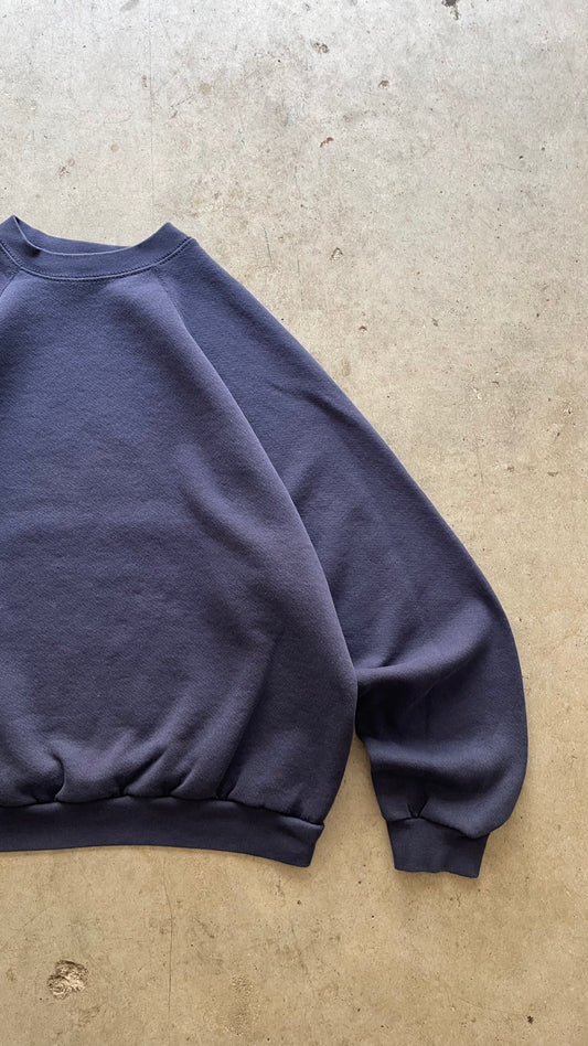 1990S NAVY FADED SWEATSHIRT - XL