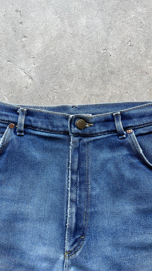 1990S LEE CHOPPED DENIM SHORTS - 32