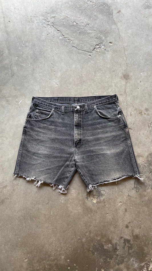 1990S WRANGLER FADED CHOPPED DENIM SHORTS - 36