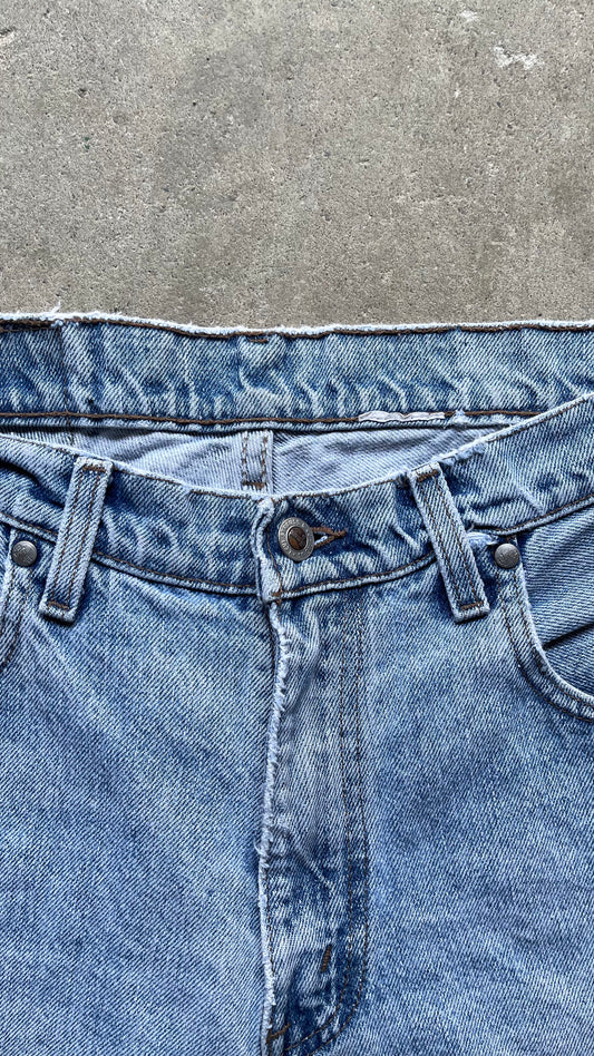1990S LEVIS SILVER TAB DENIM SHORTS - 32