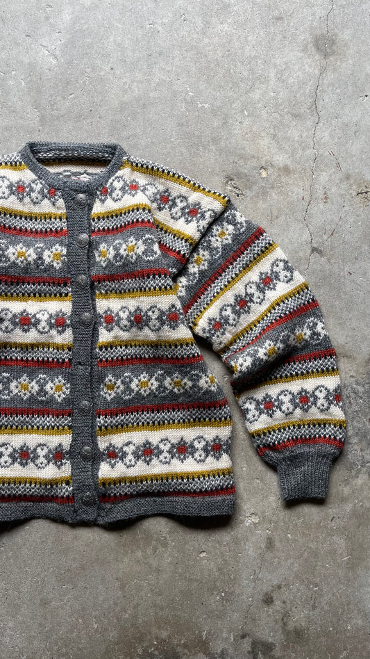 1990S PATTERNED KNIT BUTTON UP SWEATER -
