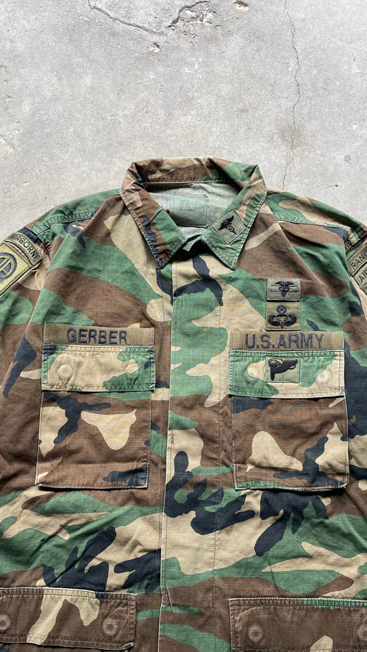 1990S MILITARY CHORE CAMO JACKET - M