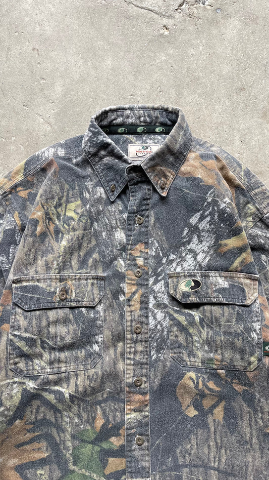 1990S MOSSY OAK REALTREE BUTTON UP - M