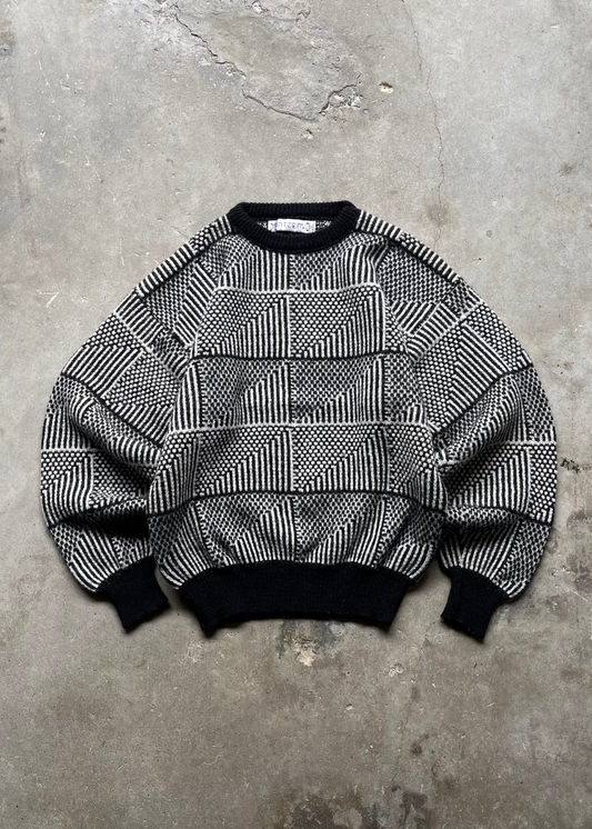 1990S PATTERNED KNIT SWEATER BLACK - L