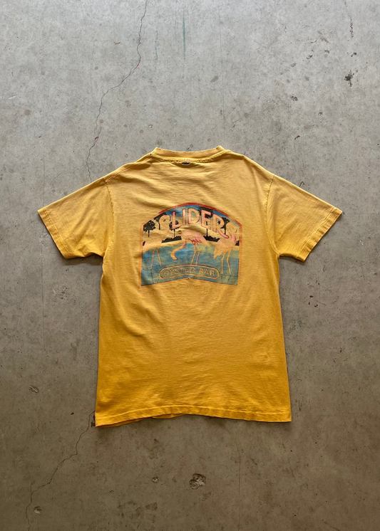 1990S "SLIDERS OYSTER BAR" YELLOW TEE - M