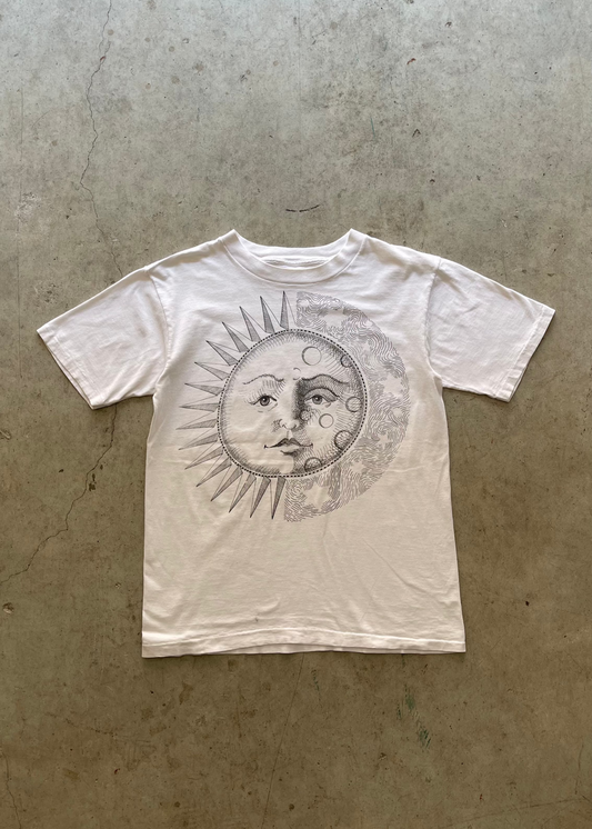 2000S ASTROLOGY WHITE TEE - L