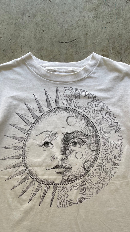 2000S ASTROLOGY WHITE TEE - L