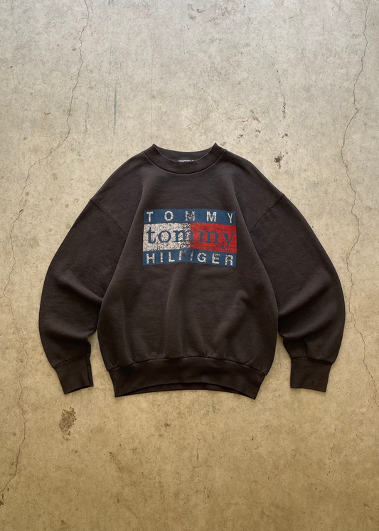 1990S TOMMY HILFIGER BLACK SWEATSHIRT - L