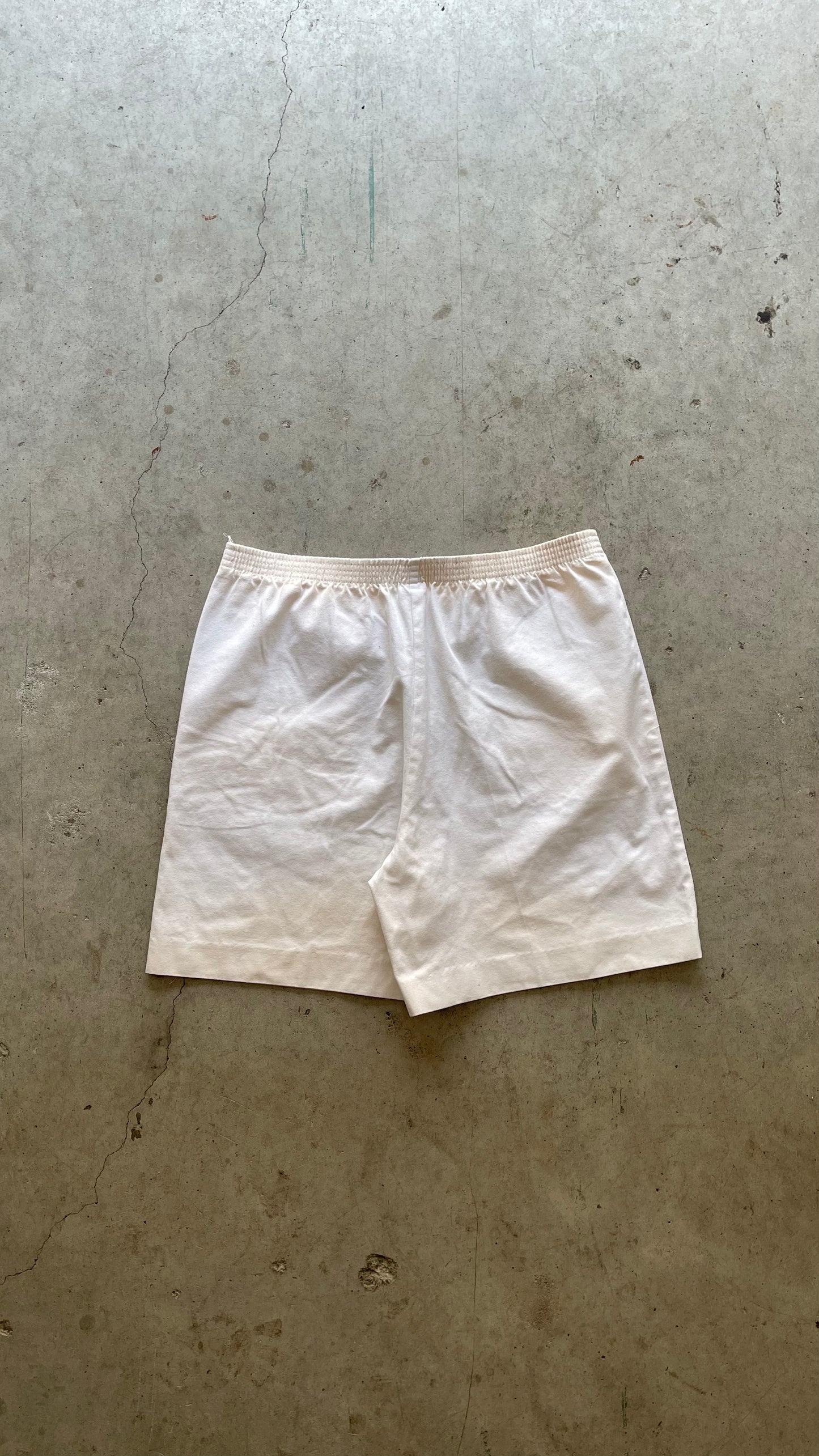 1990S WHITE CHINO SHORTS - 34