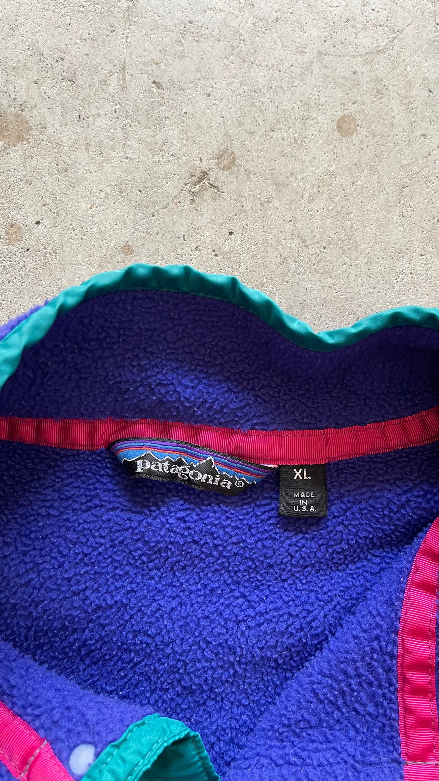 1990S "PATAGONIA" FLEECE SWEATSHIRT - XL