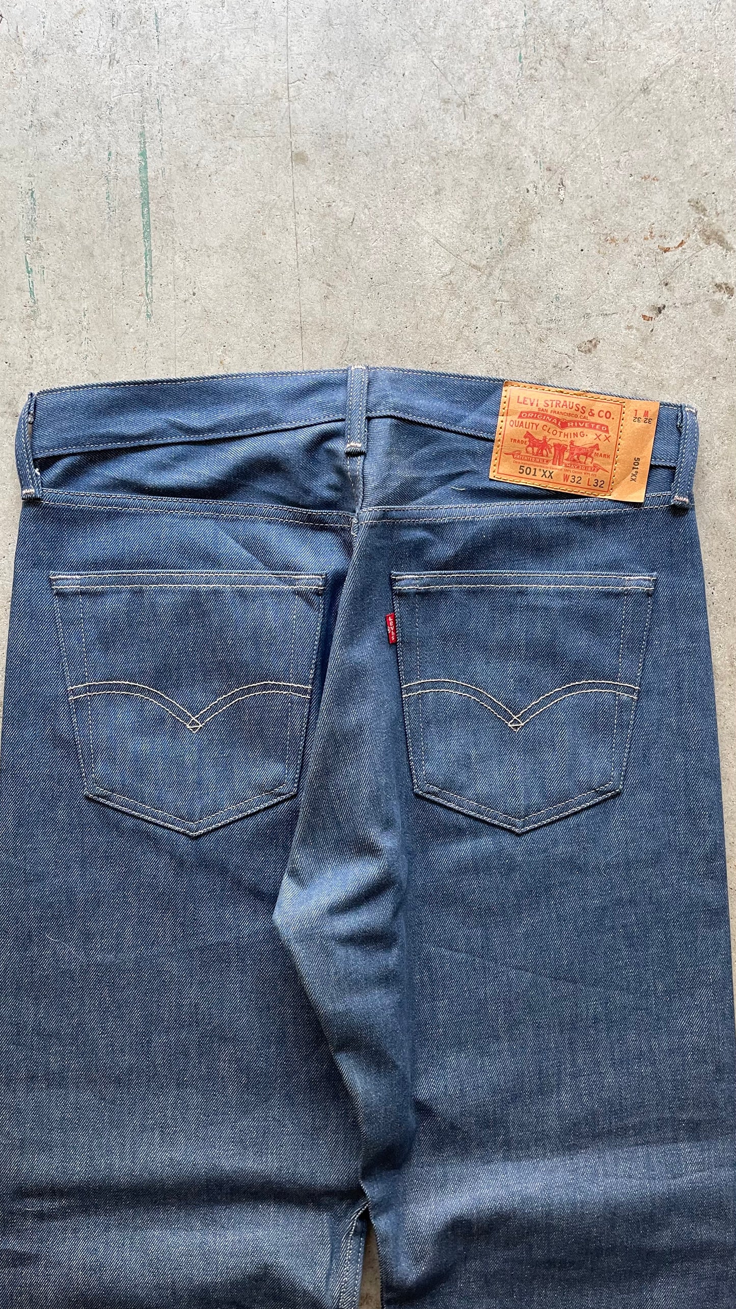 2000S LEVIS 501 STRAIGHT LEG DENIM JEANS - 32X32