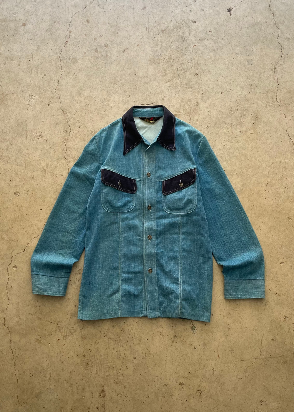 1990S WESTERN DENIM BUTTON UP - M