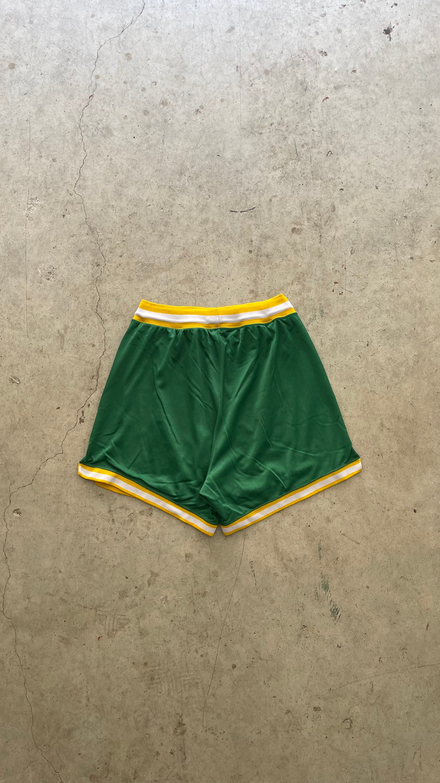1990S "SEATLE SONICS" CHAMPION SHORTS - 28