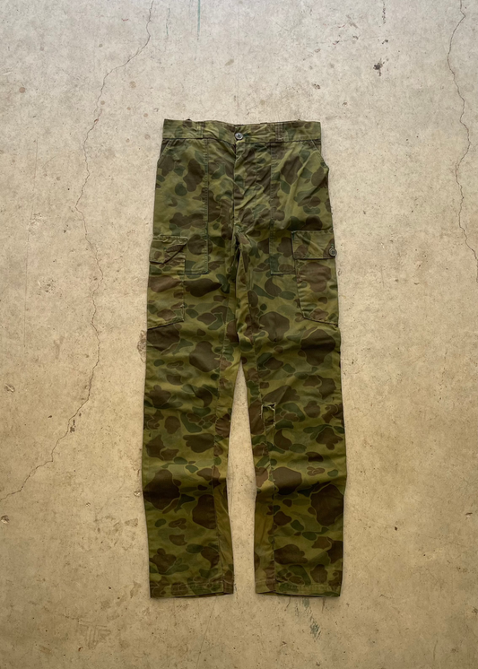 1980S TAPERED MILITARY CAMO PANTS - 30X32