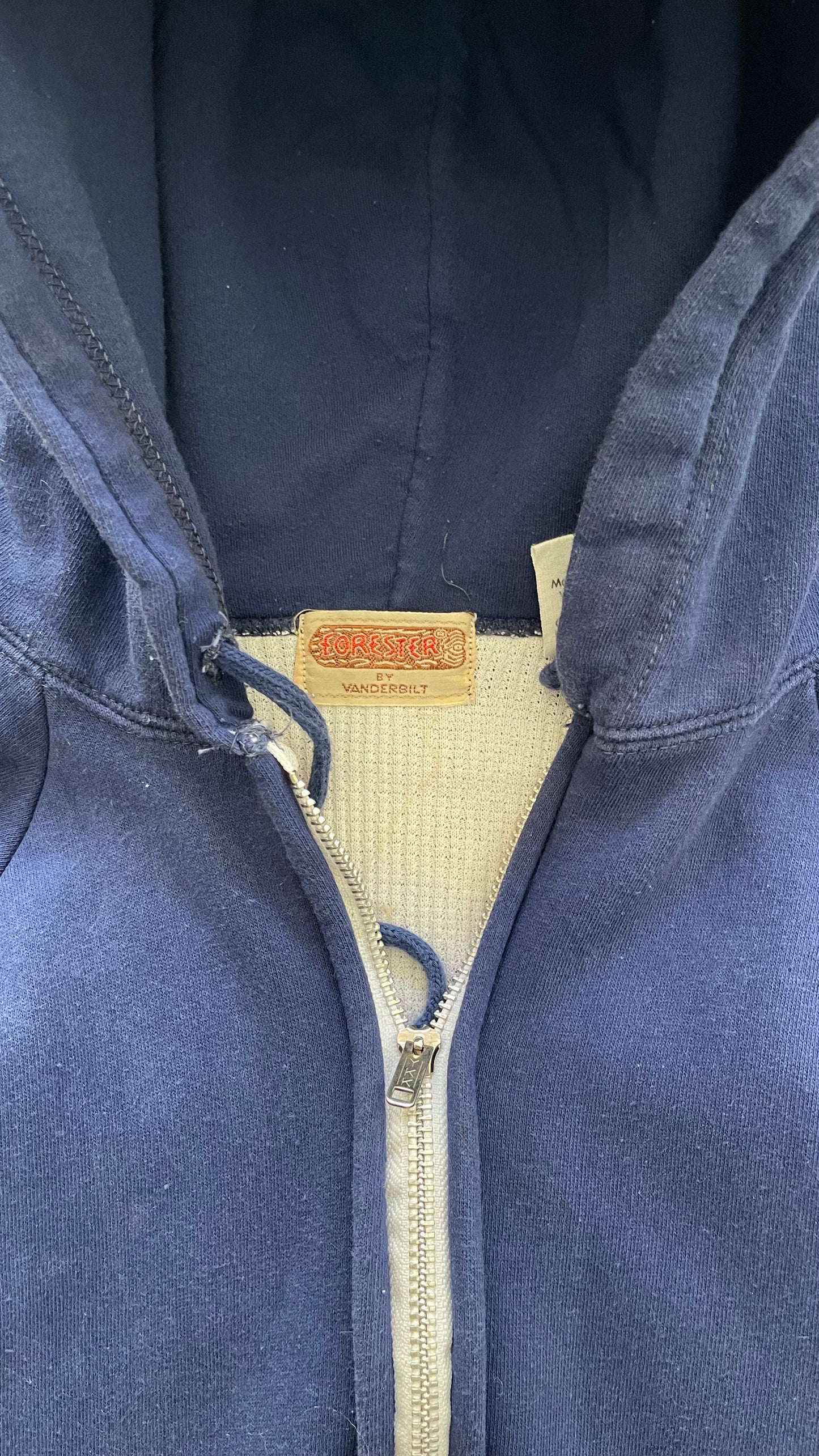1990S FADED NAVY ZIP UP HOODIE - L