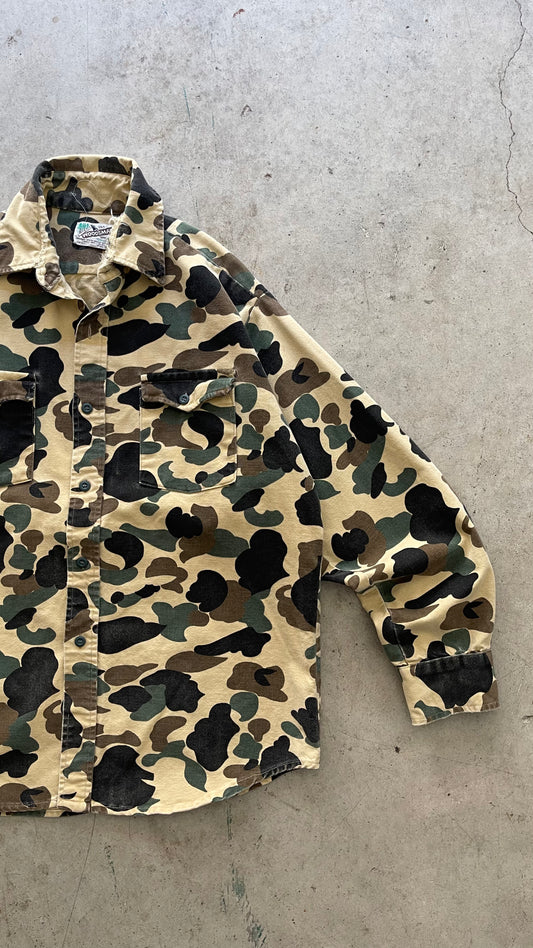 1990S "DUCK CAMO" BUTTON UP SHIRT - L