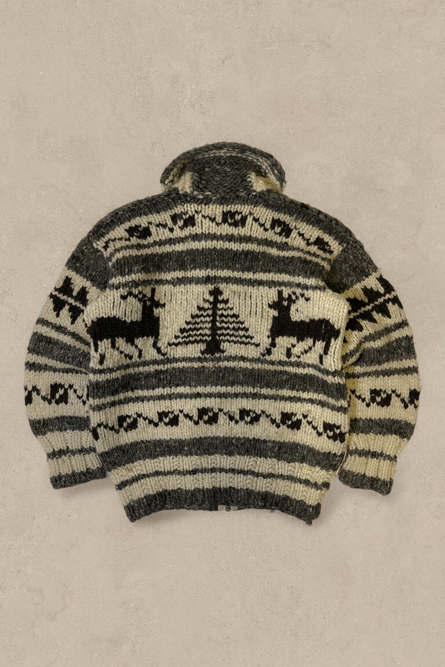 1990S - CREAM SHAWL WOOL COWICHAN - L