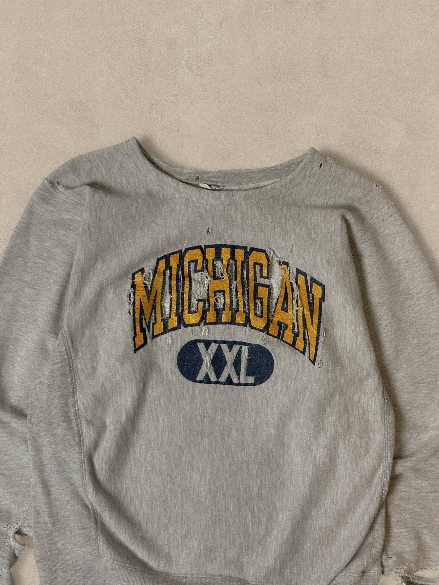 1990 CHAMPION REVERSE WEAVE DISTRESSED SWEATER - L