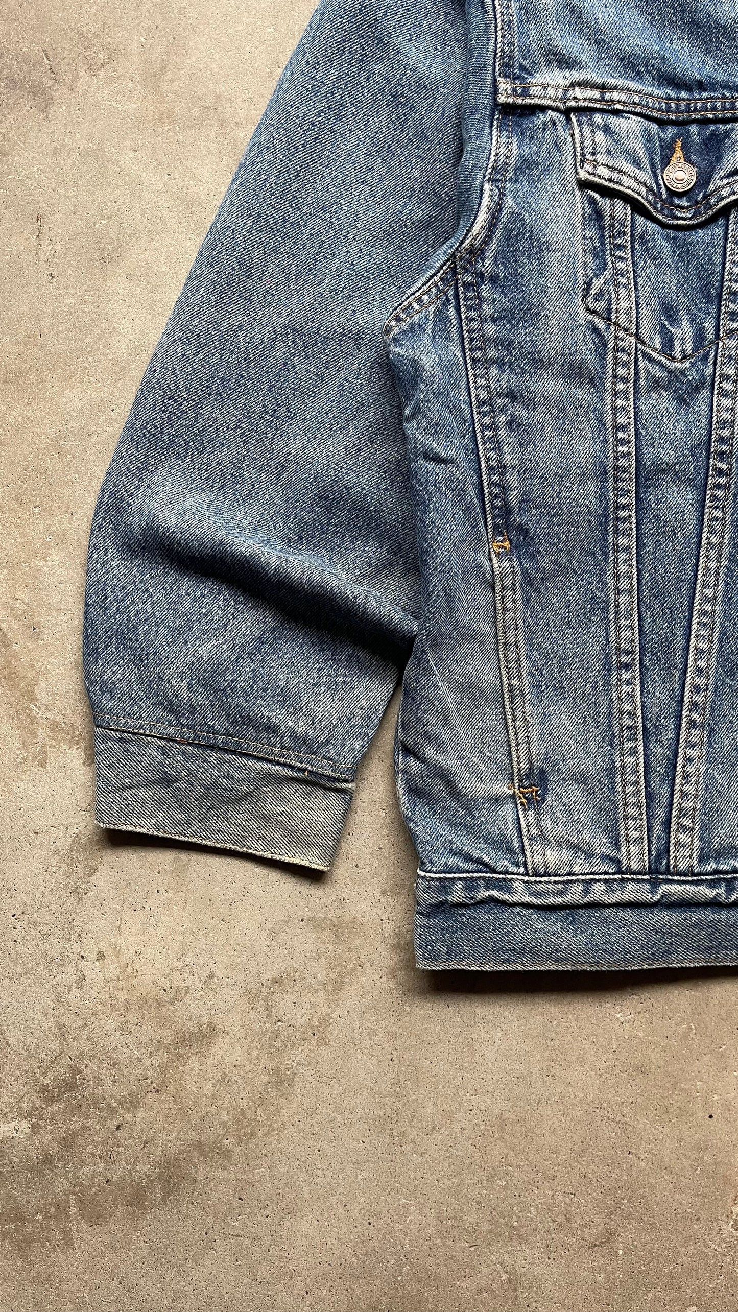 2000S LEVI'S TRUCKER DENIM JACKET - M