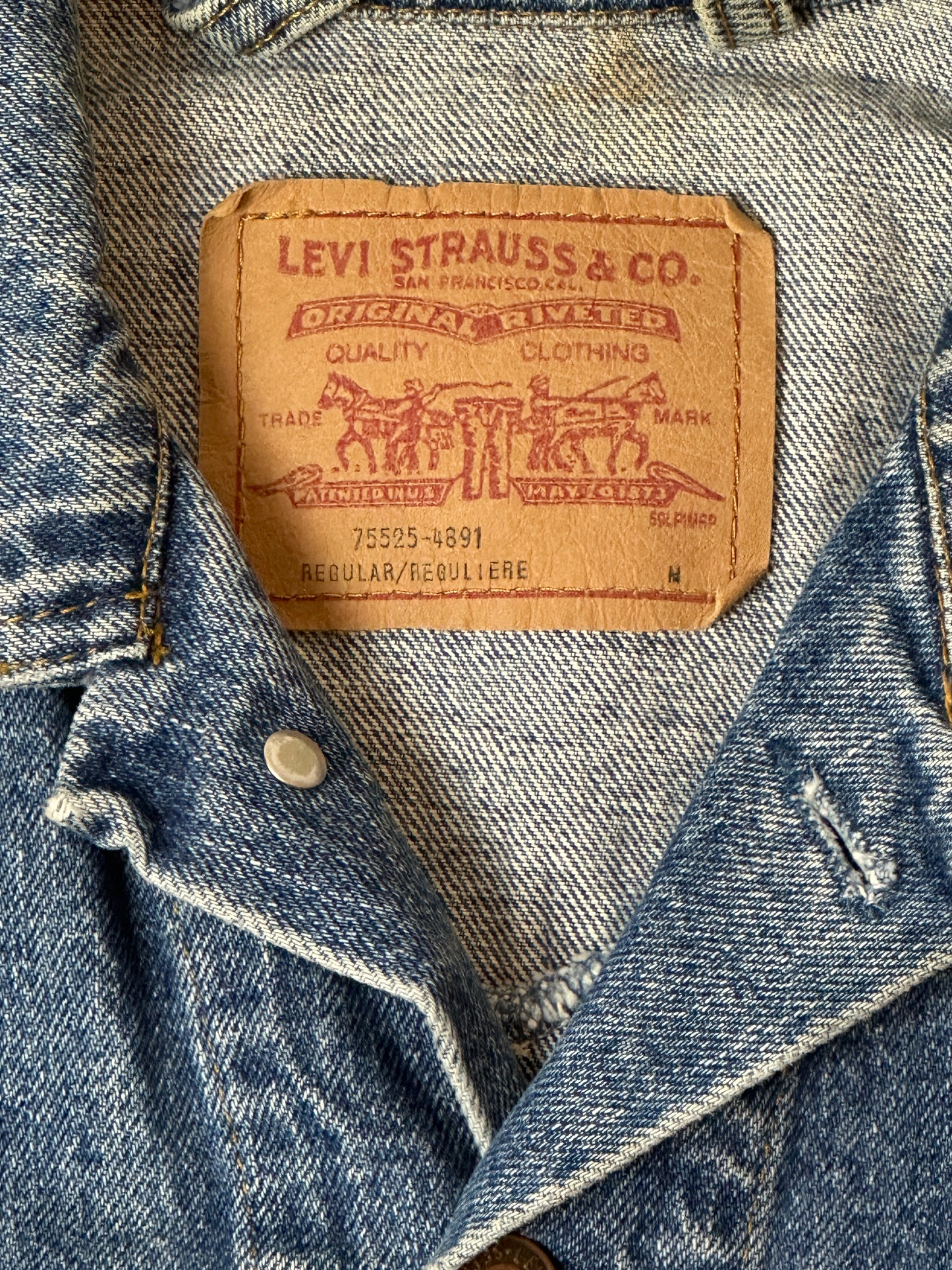 1990S - LEVI'S DENIM TRAUCKER JACKET - XL