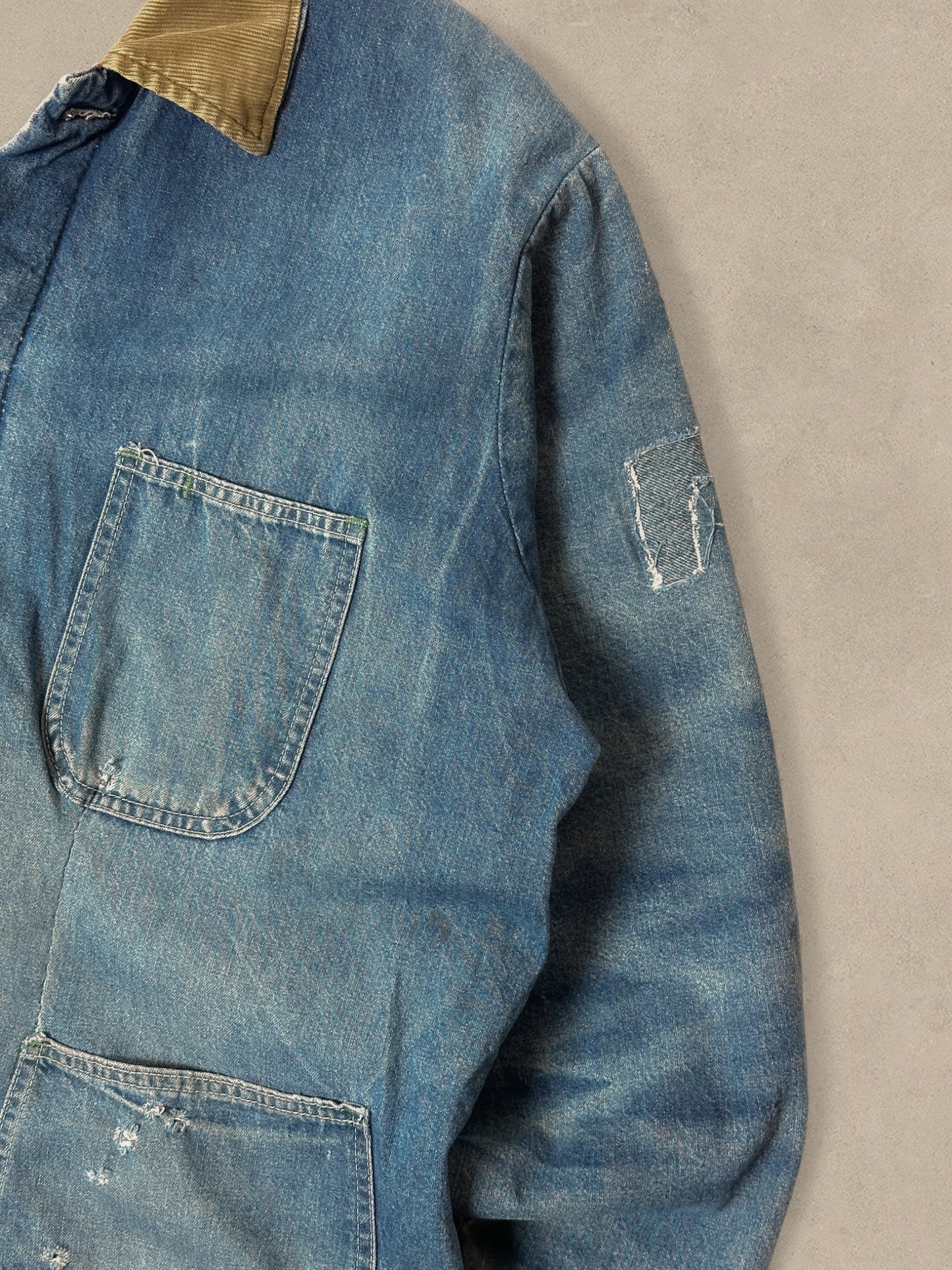 1990S - DISTRESSED KEY IMPERIAL DENIM BARN JACKET - L