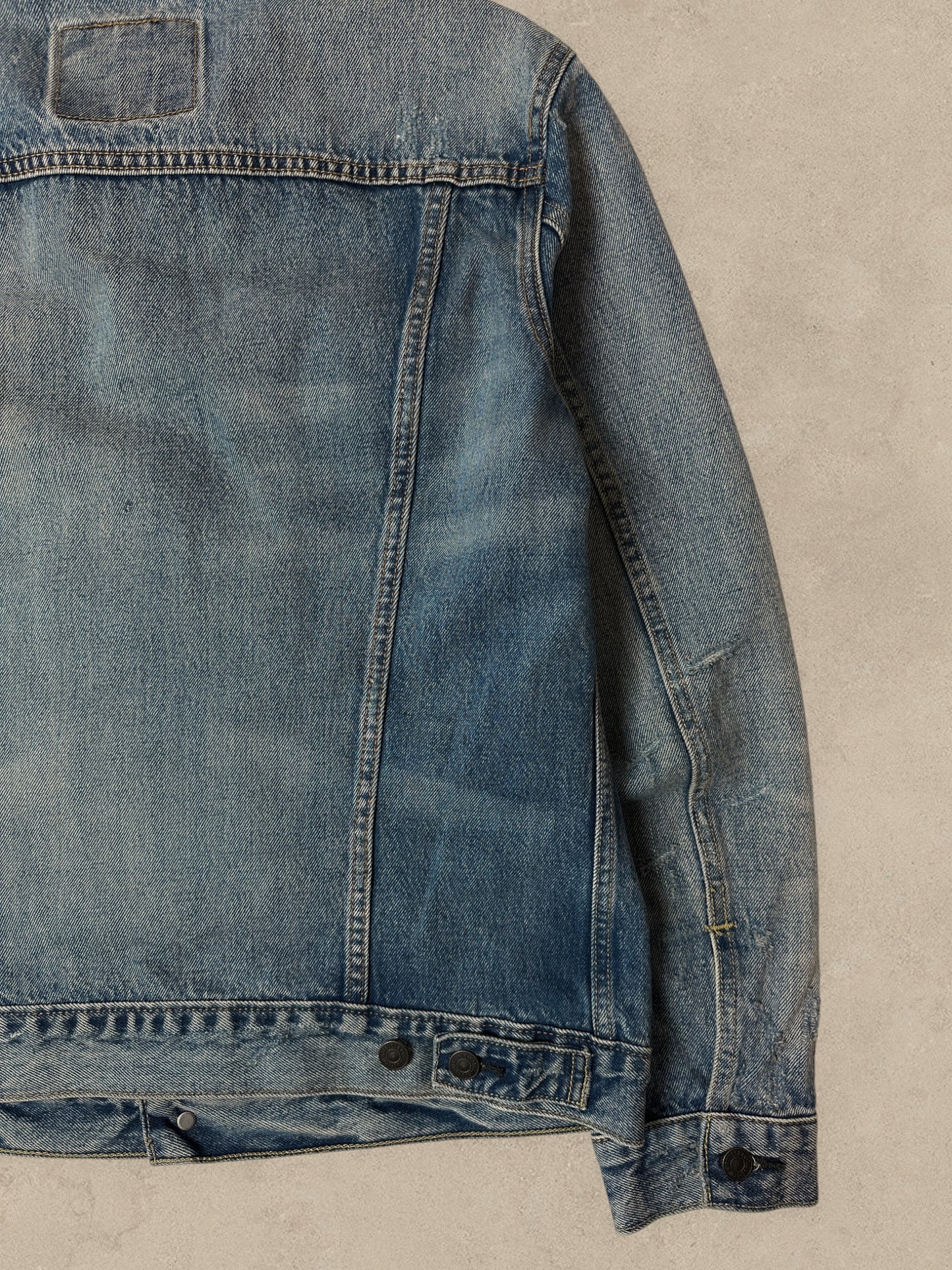 2000s - LEVI'S DENIM TRUCKER JACKET - L