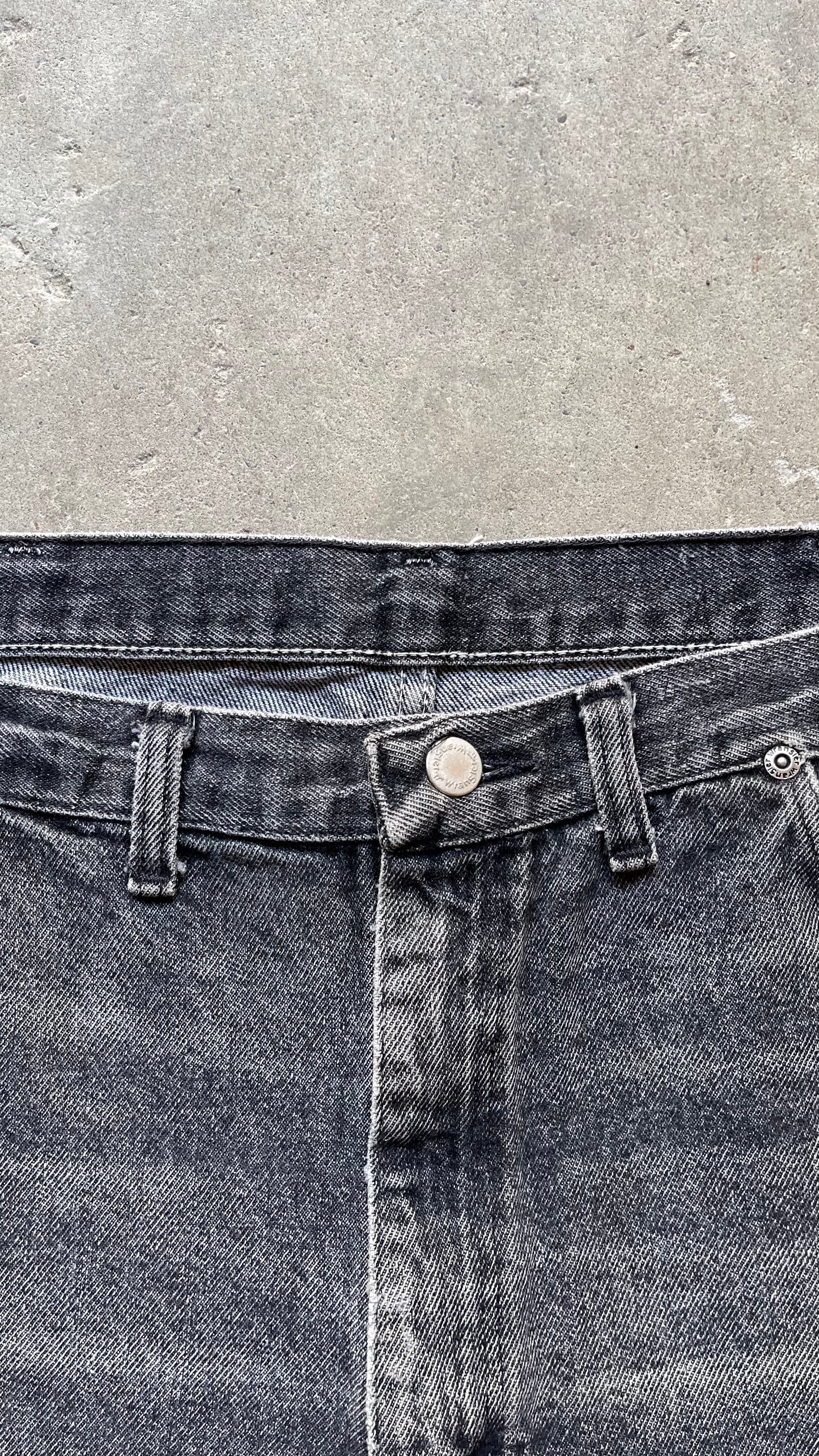1990S WRANGLER FADED CHOPPED DENIM SHORTS - 36