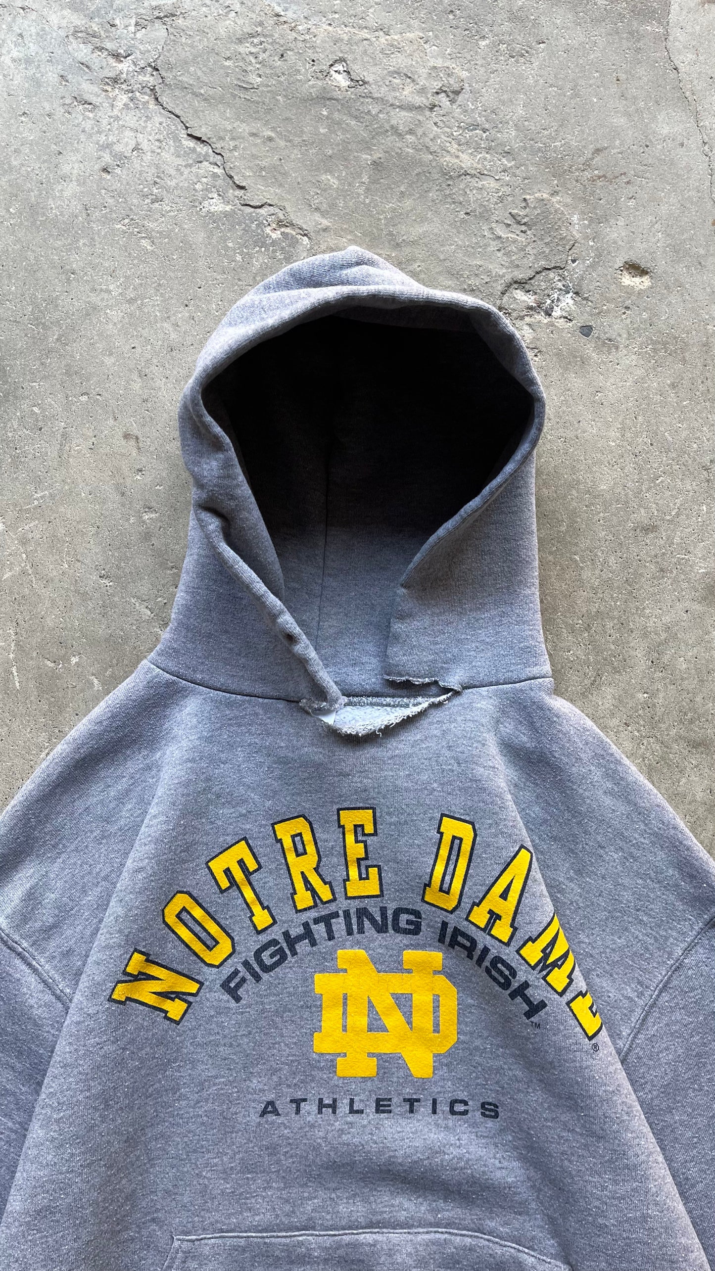 1990S RUSSELL ATHLETICS NOTRE DAME HOODIE  - M
