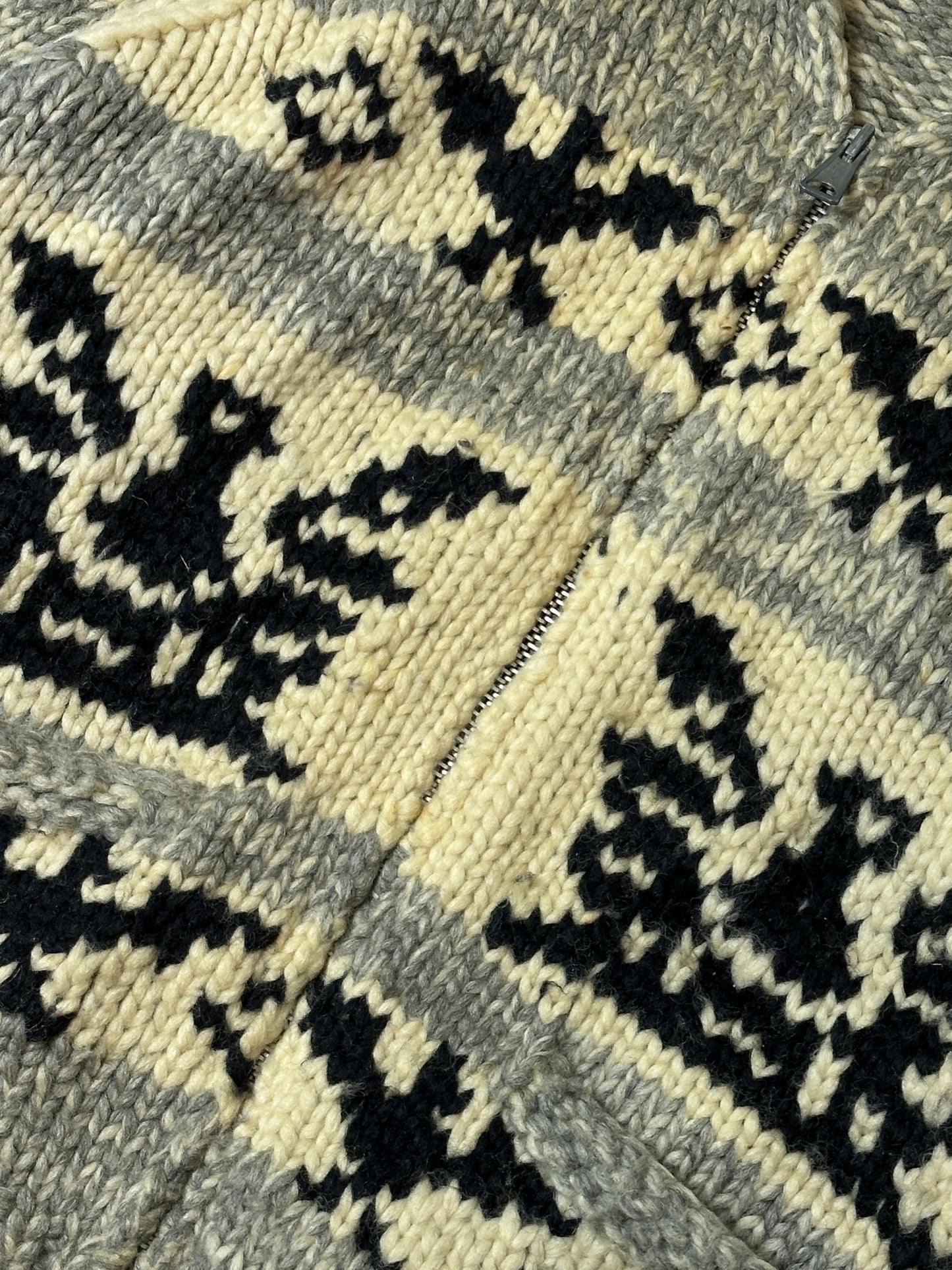 1980S - GREY/BEIGE WOOL COWICHAN SWEATER - XL
