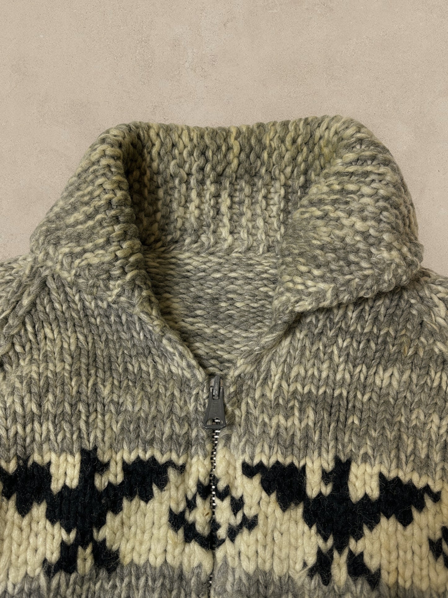 1980S - GREY/BEIGE WOOL COWICHAN SWEATER - XL