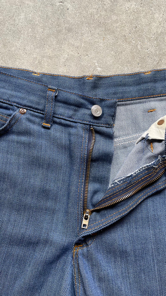 1990S CHOPPED DENIM SHORTS - 32