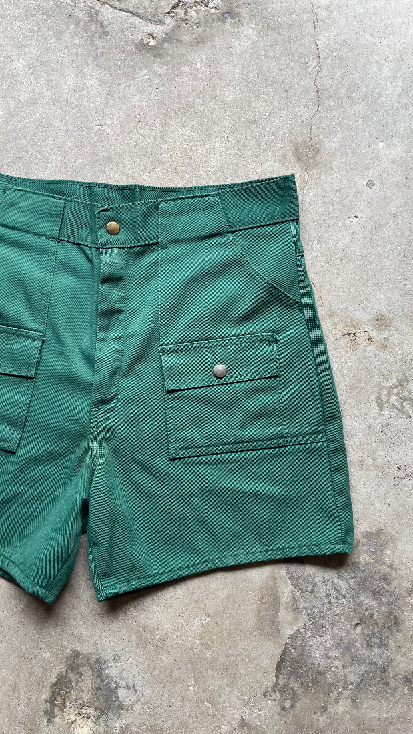 1990S BOY SCOUT TWO POCKET SHORTS GREEN - 34