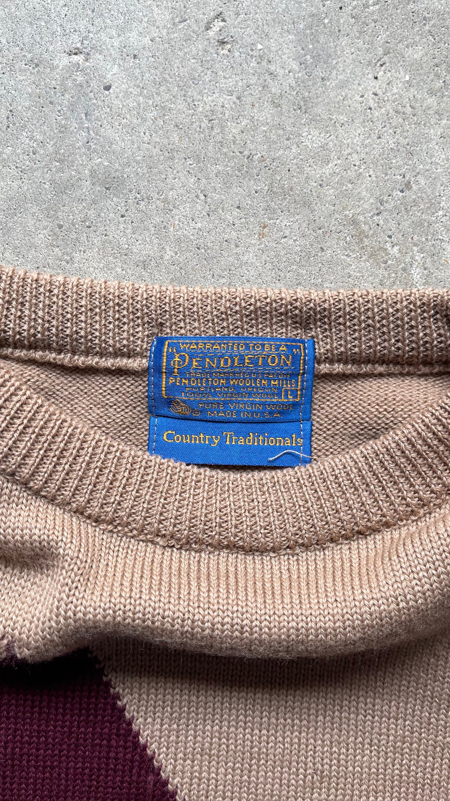 1990S PENDELTON ARGYLE KNIT SWEATER - L