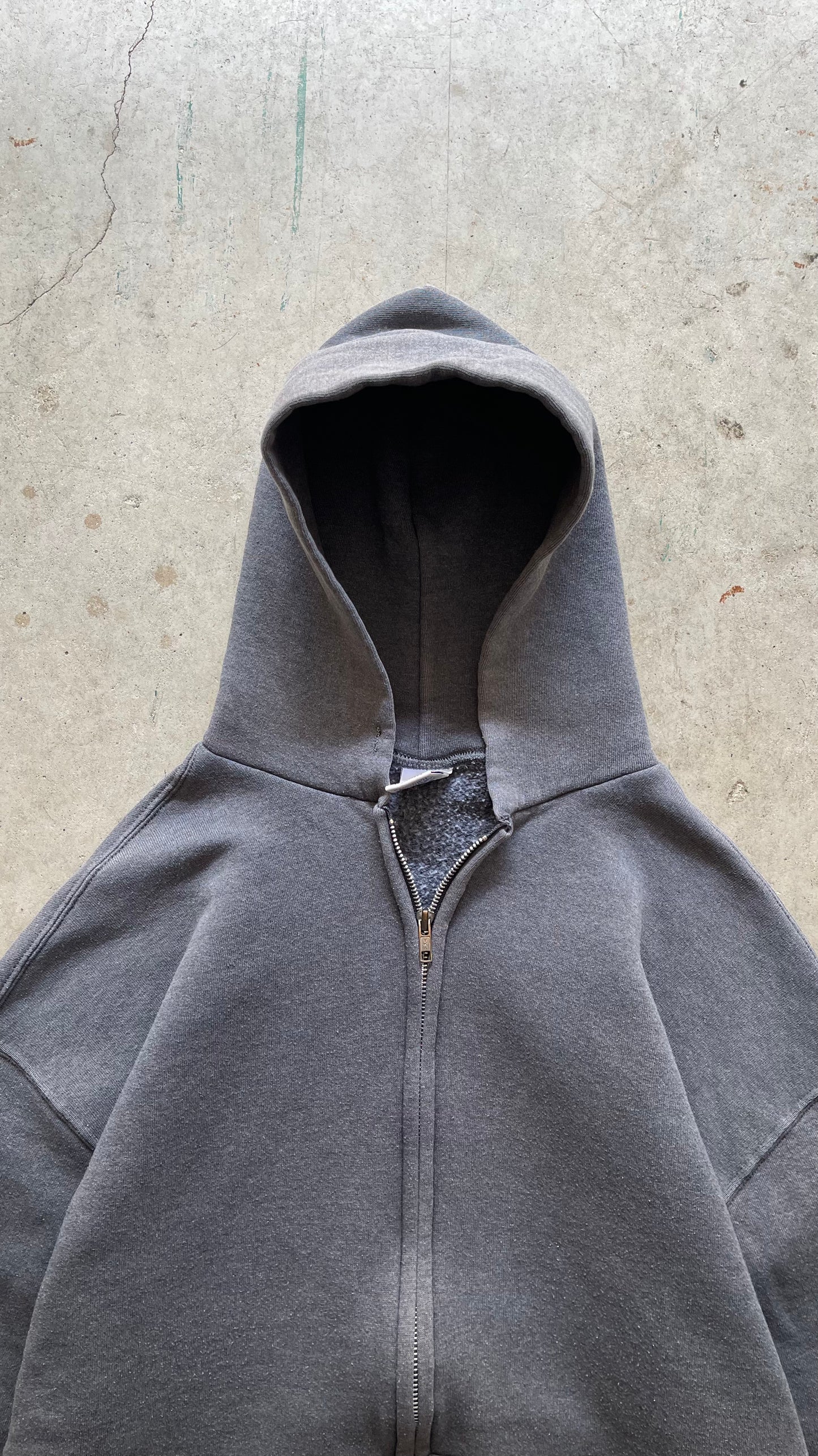 1990S FADED RUSSELL ATHLETIC ZIP UP HOODIE - L
