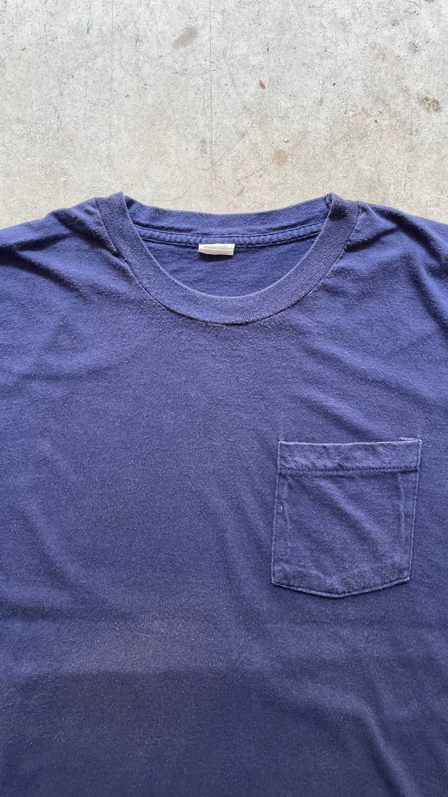 1990S FADED POCKET TEE NAVY - XL