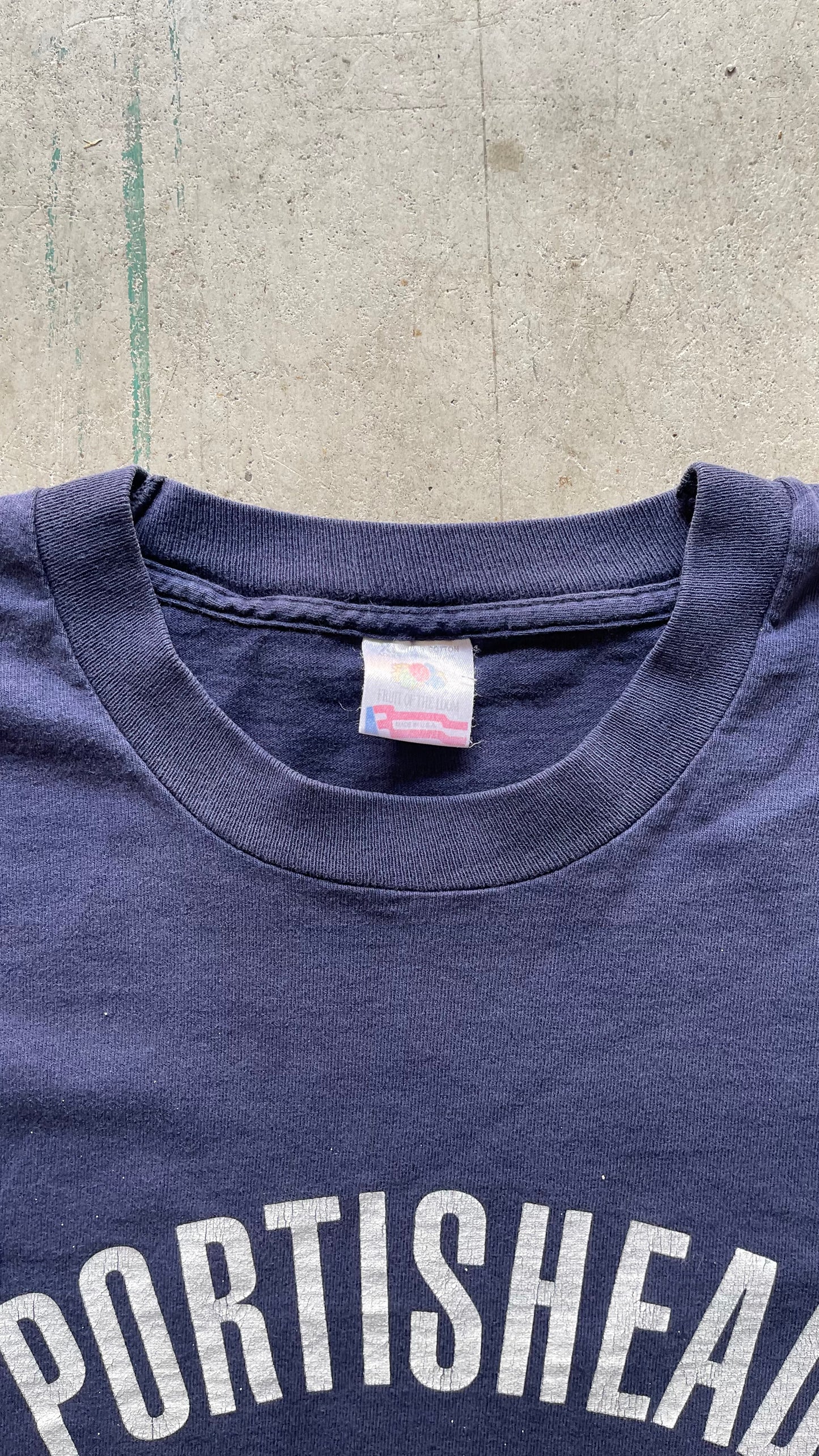 1990S "PORTISHEAD" FADED TRASHED TEE - XL