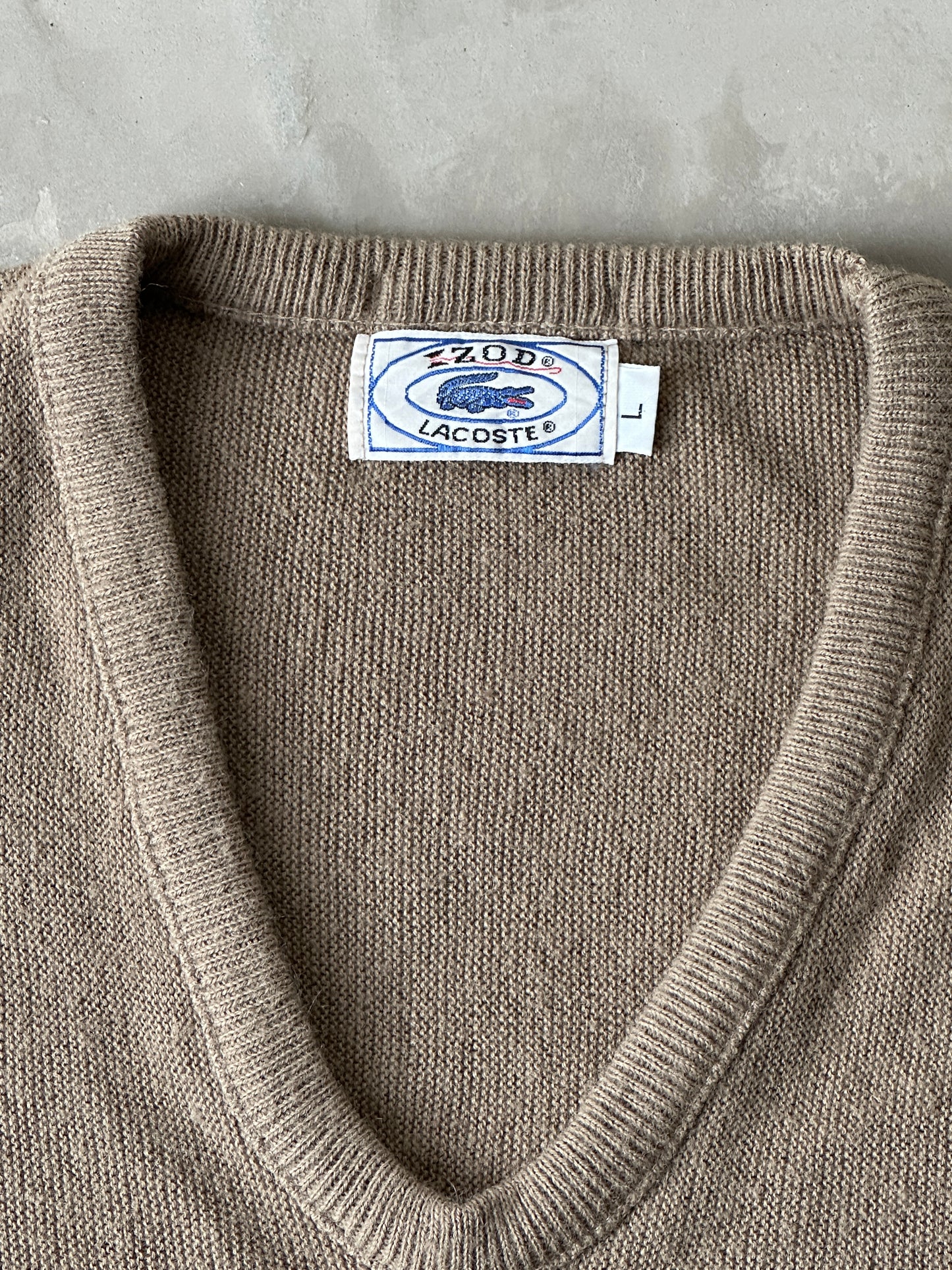 1990S - BROWN IZOD LACOSTE WOOL V SWEATER - L