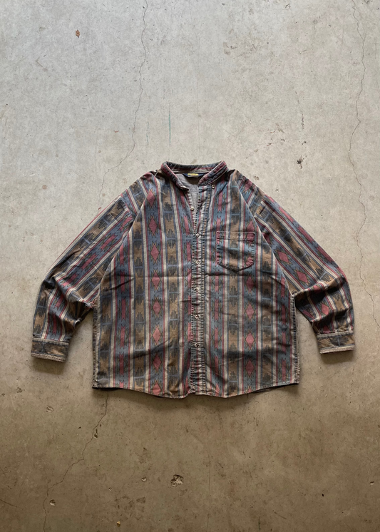 1990S OSHKOSH PATTERNED BUTTON UP SHIRT - L