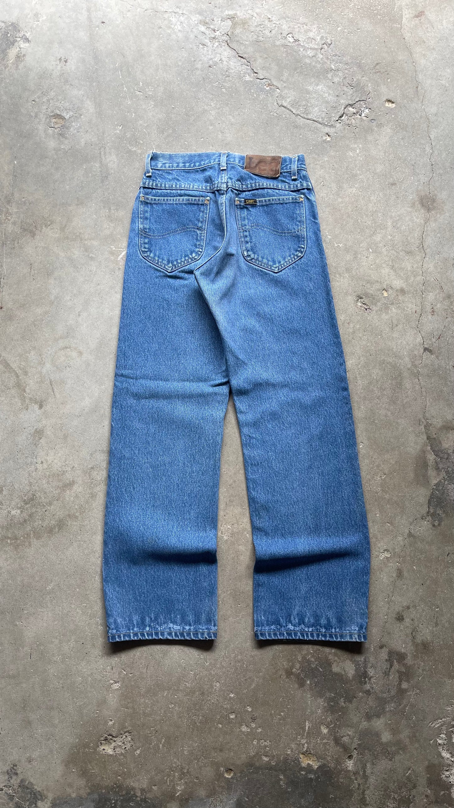 1990S LEE STRAIGHT MID WASHED JEANS - 28 x 30