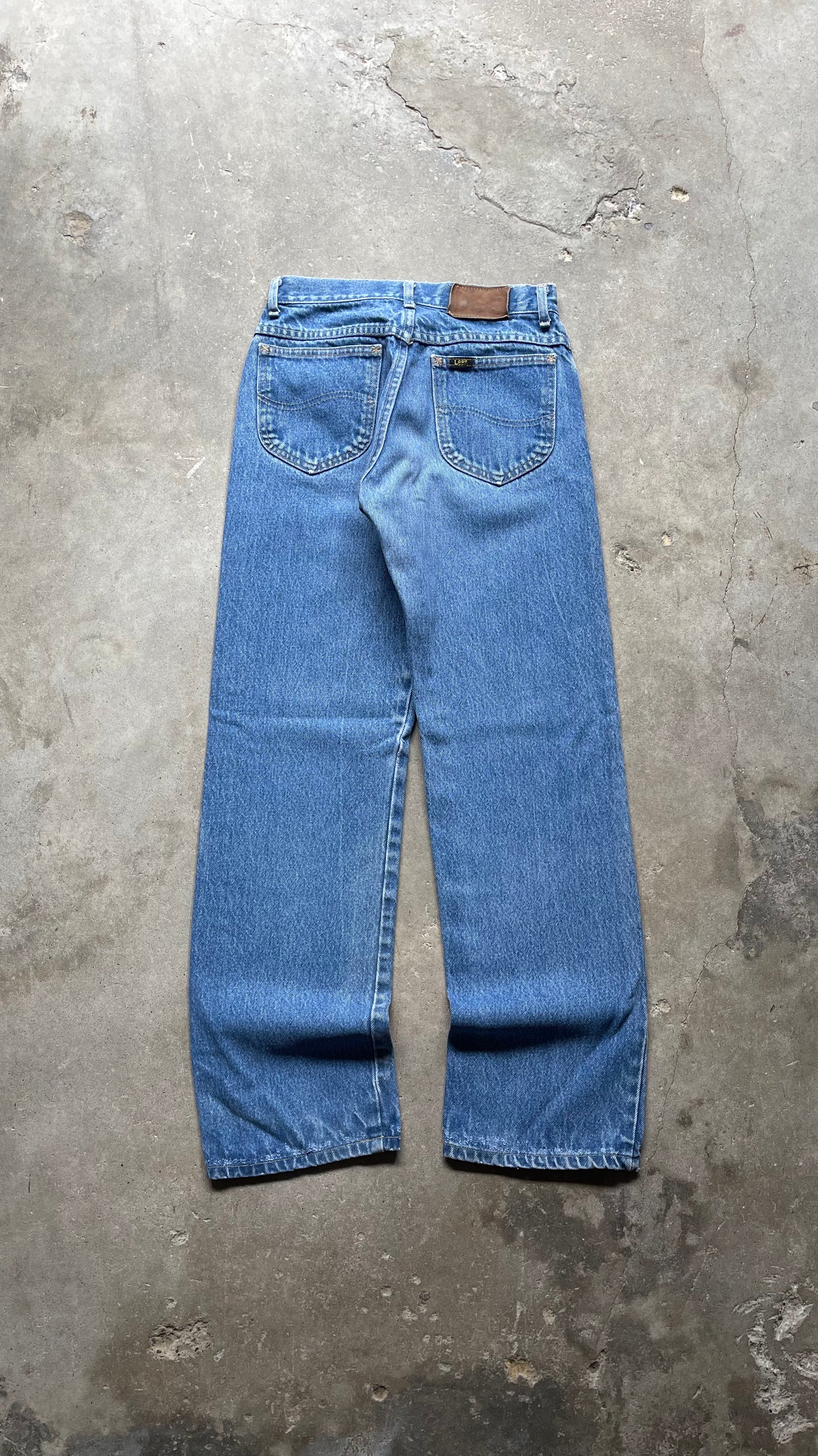 1990S LEE STRAIGHT MID WASHED JEANS -