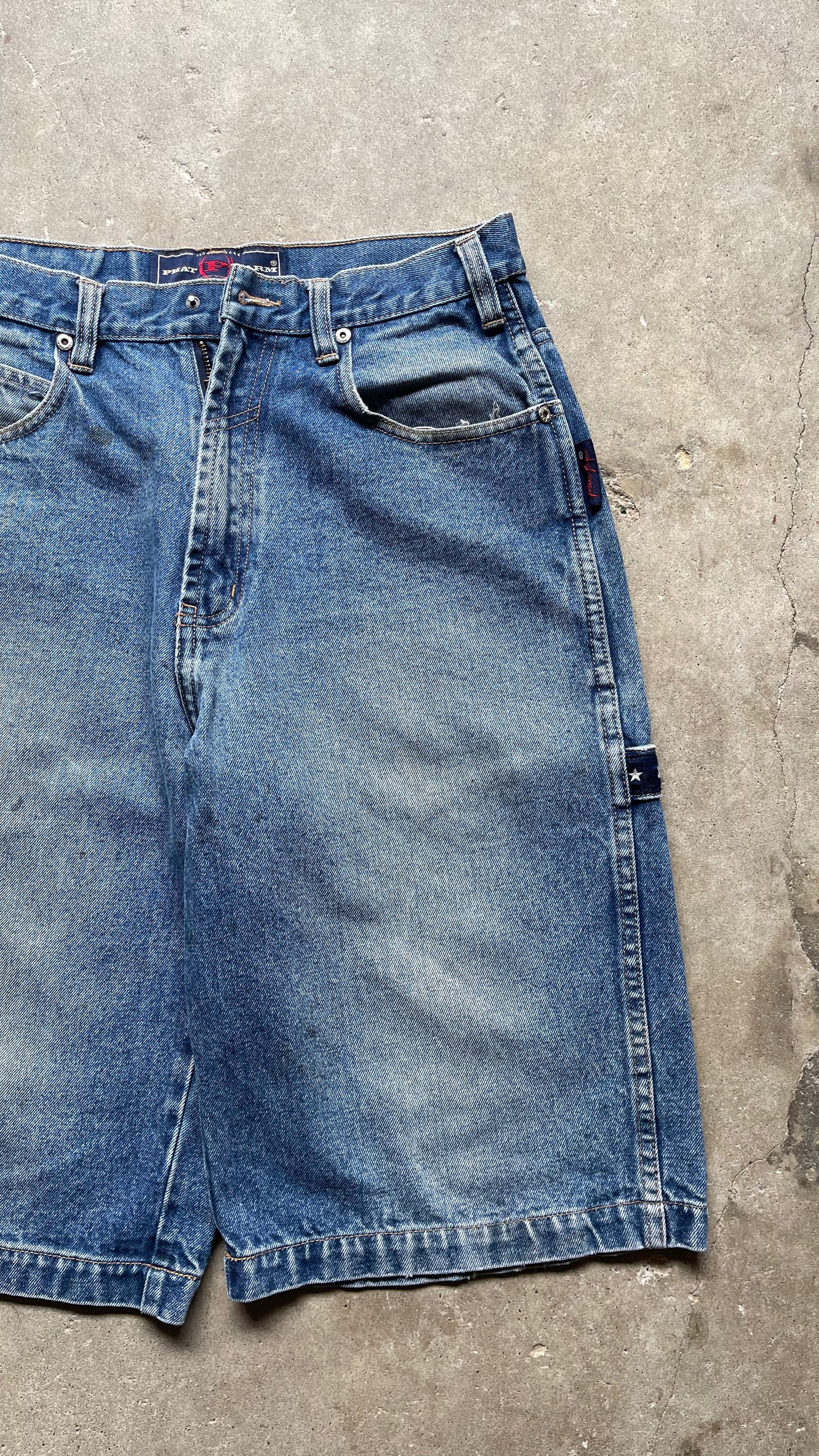 2000S PHAT FARM CARPENTER DENIM SHORTS - 30
