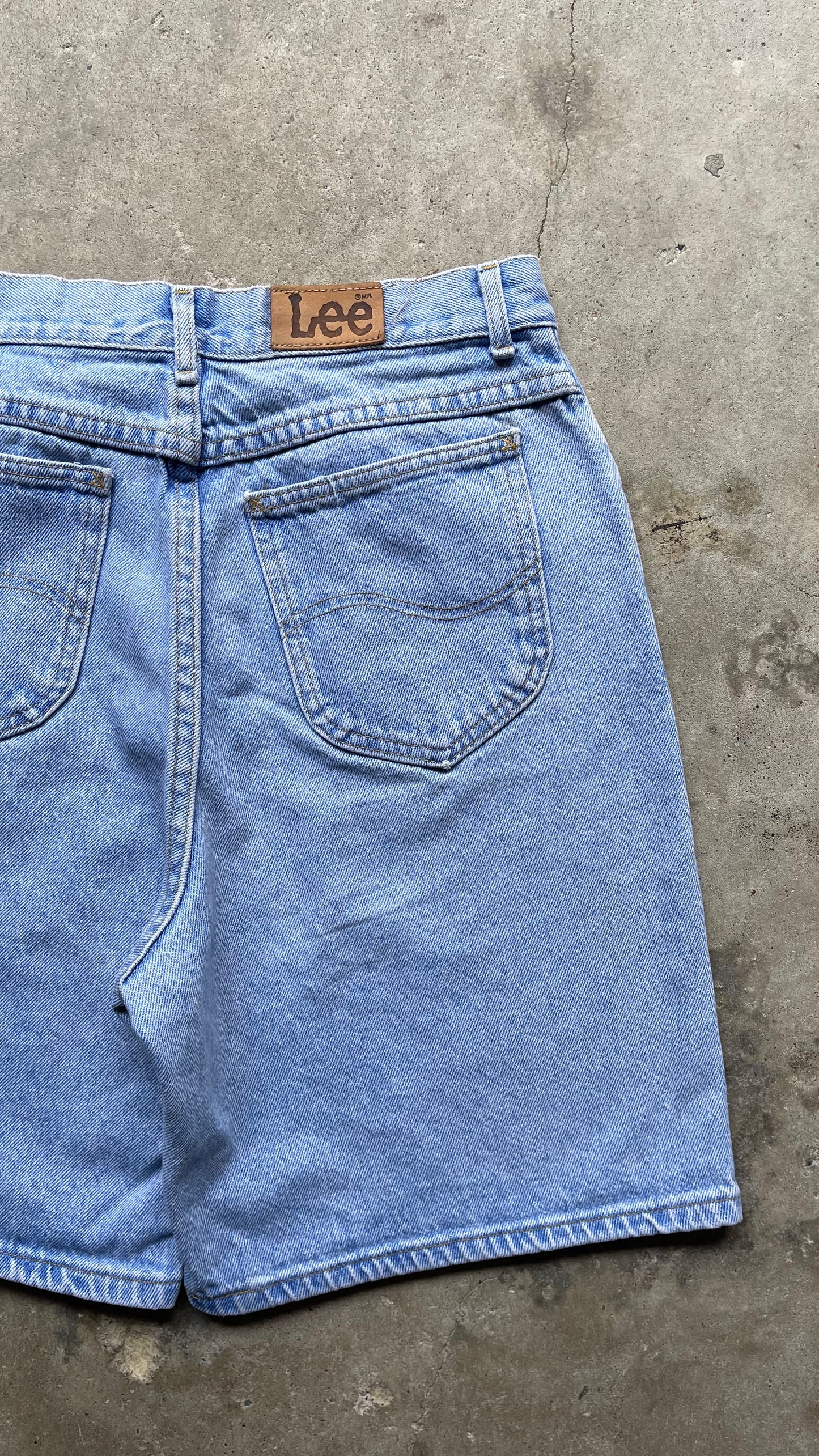 2000S LEE DENIM SHORTS - 28