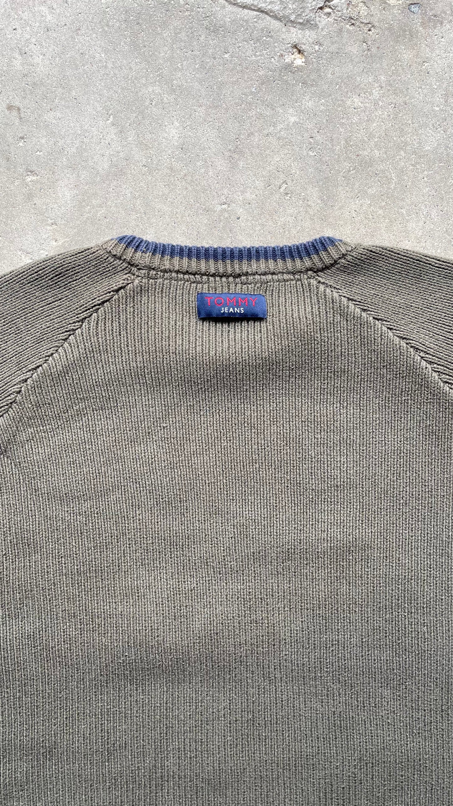 2000S TOMMY HILFIGER SWEATER OLIVE/NAVY - M