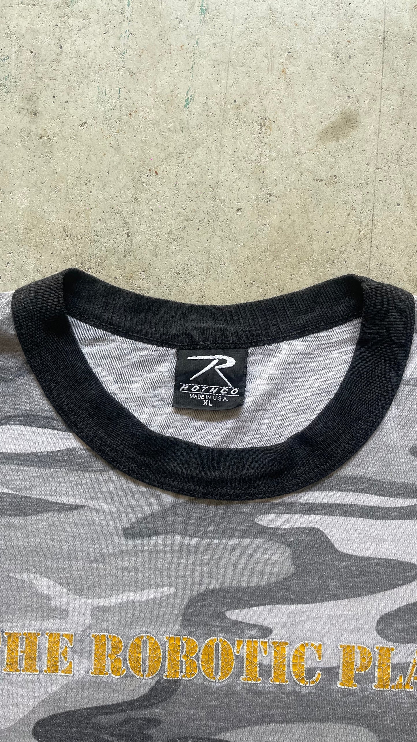 1990S "THE ROBOTIC PLAGUE" CAMO TEE - XL