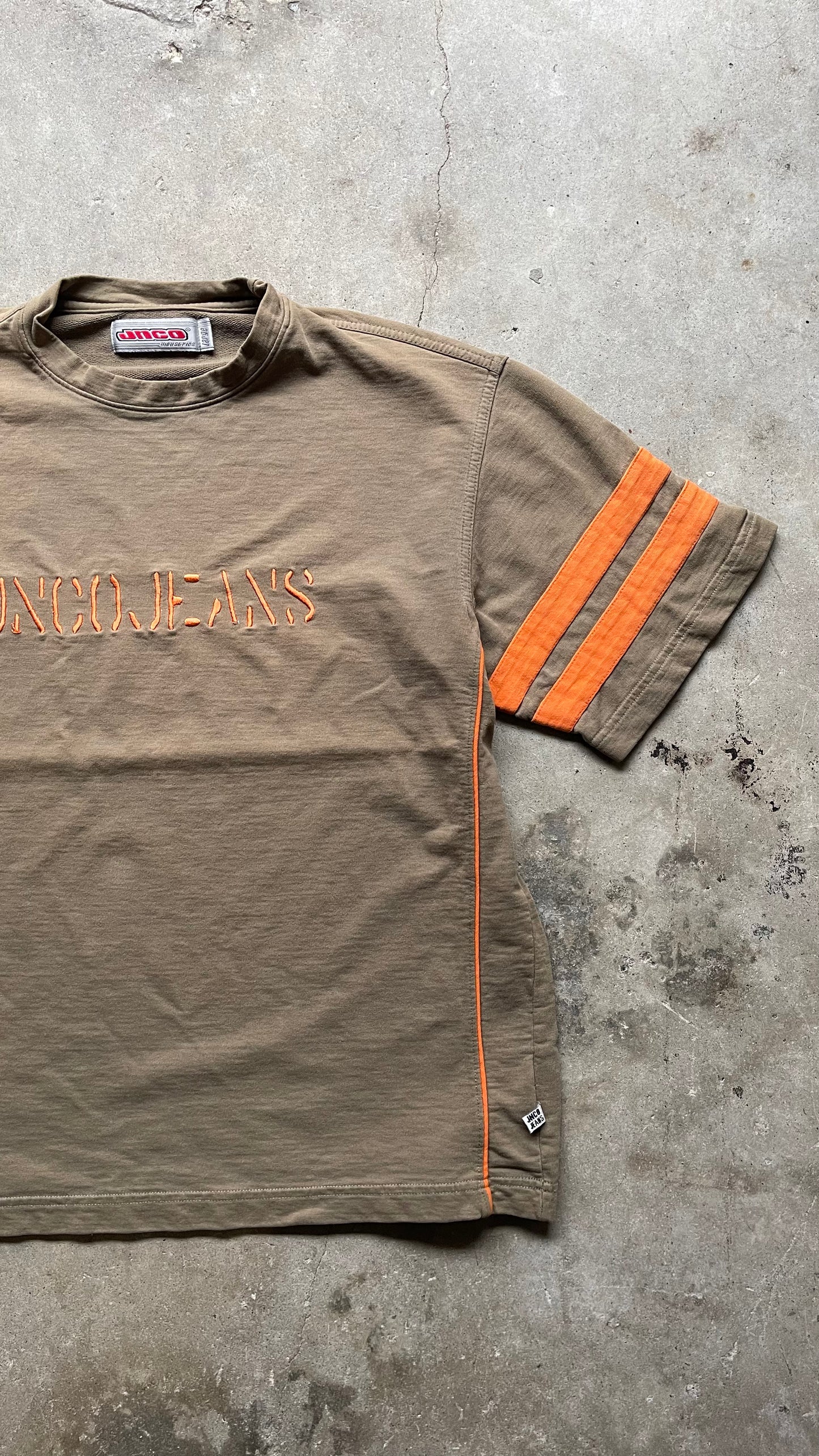 2000S JNCO TEE BROWN/ORANGE - L