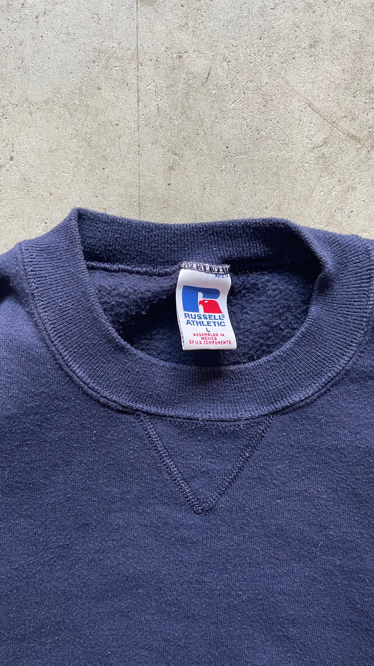 1990S RUSSELL ATHLETIC SWEATSHIRT NAVY - L