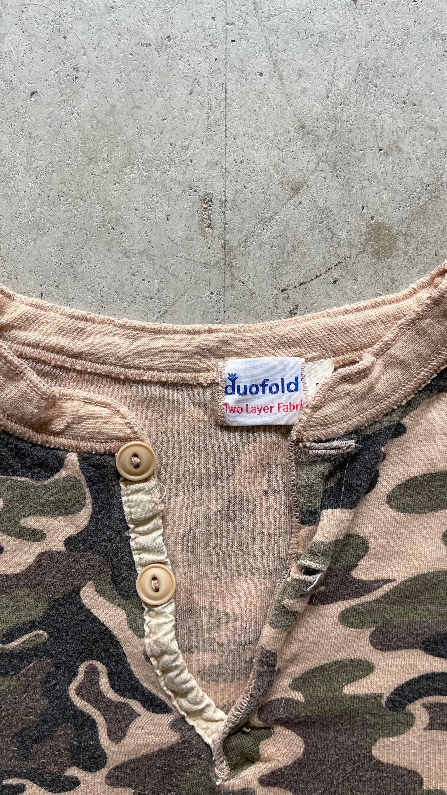 1990S DUCK CAMO LONGSLEEVE SWEATSHIRT - L
