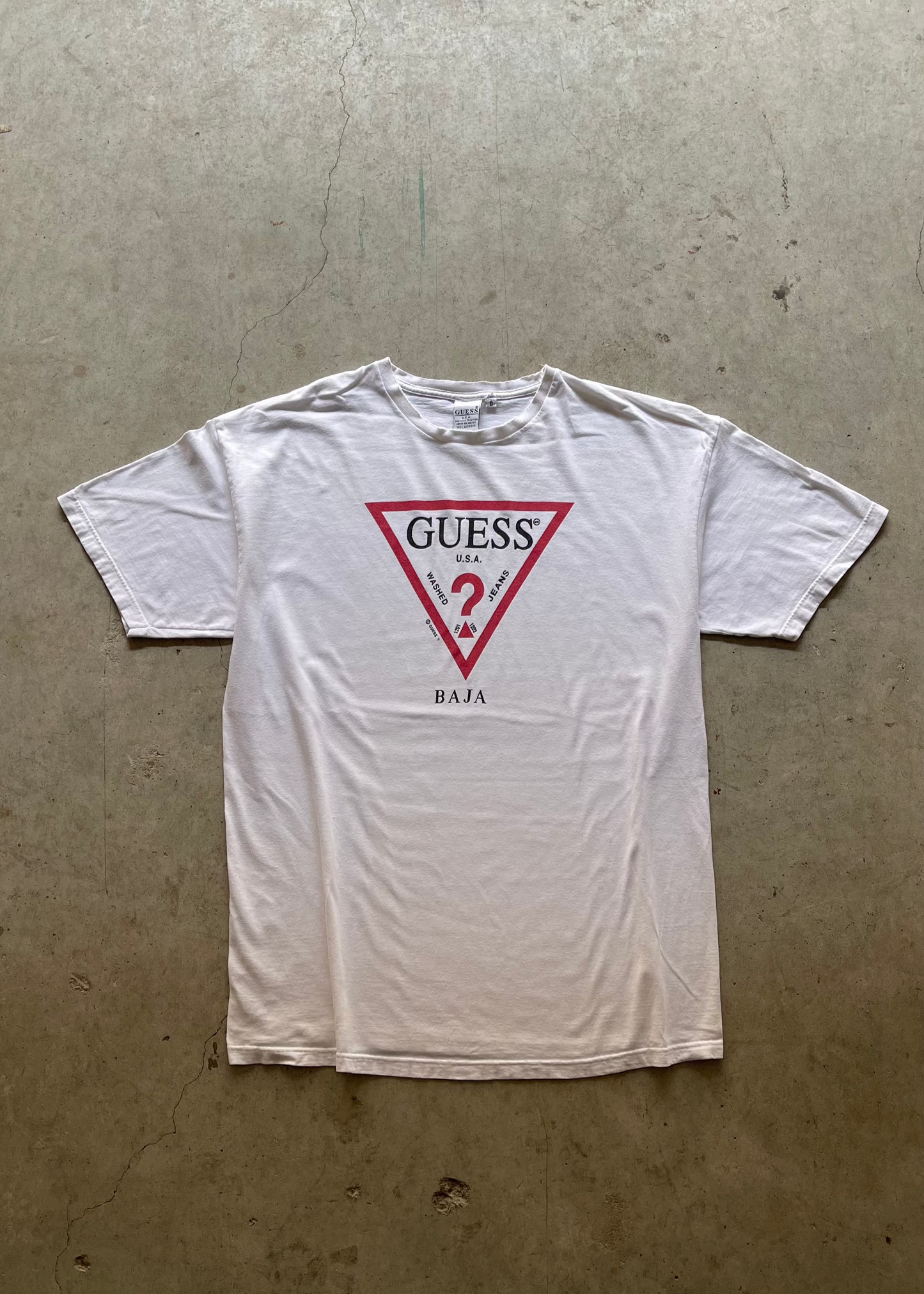 2000S GUESS "BAJA" WHITE TEE - XL