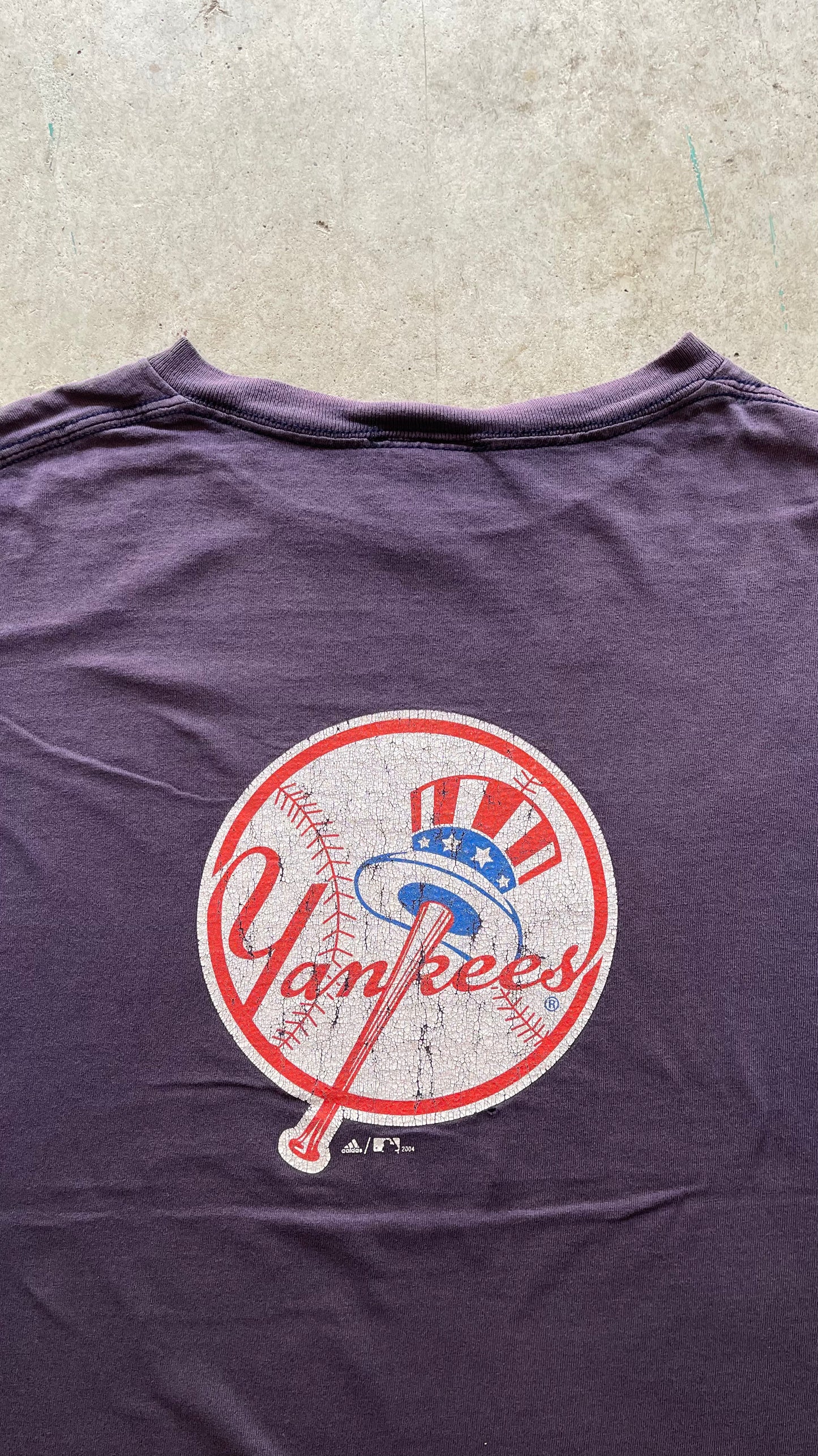 2000S "NEW YORK YANKEES" TEE - XL